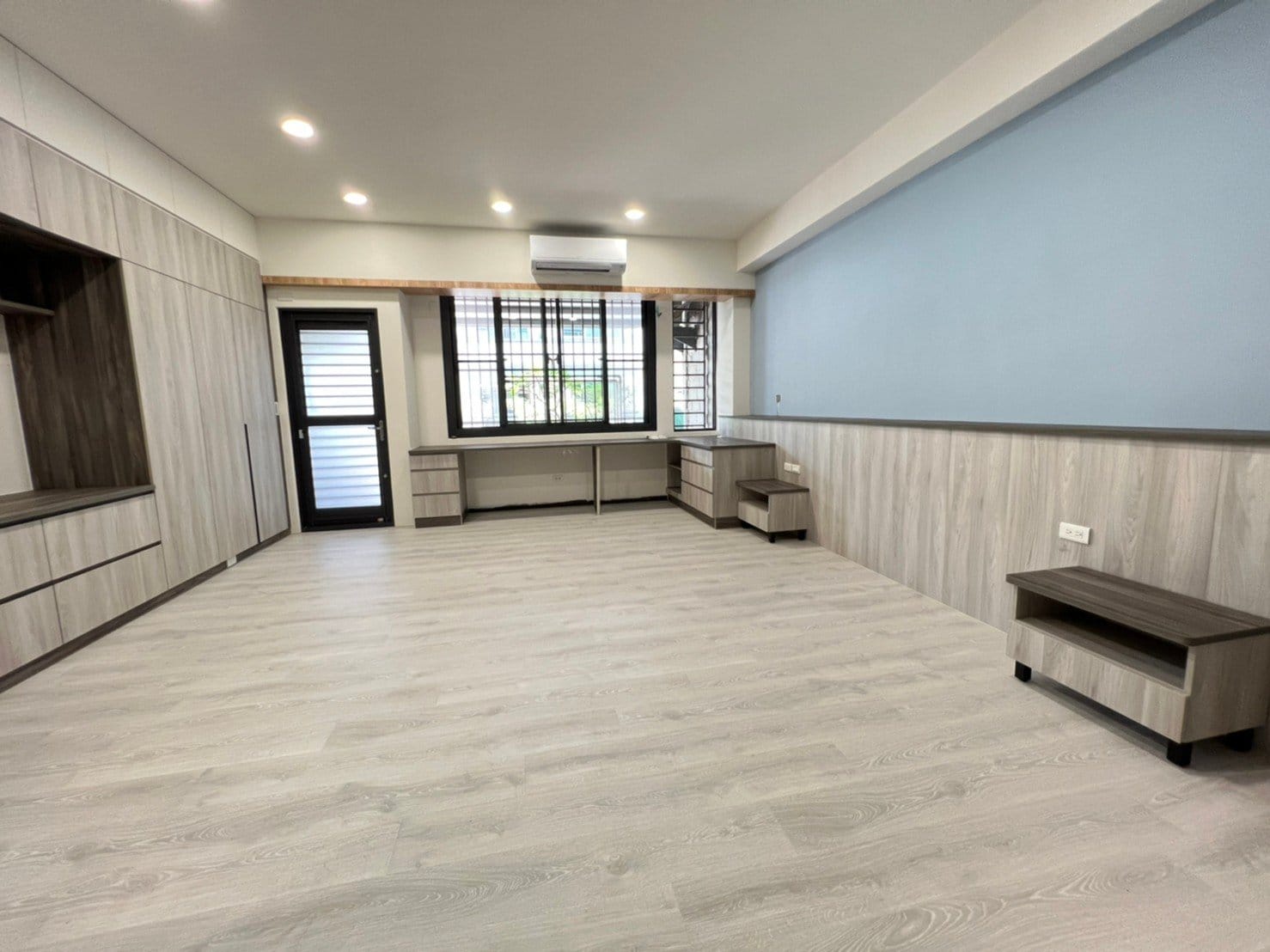 【台南清潔公司推薦】中古屋裝潢粉塵退散！李媽媽帶領團隊，用專業細部清潔打造無毒新居